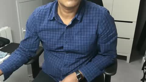 Snapshot of joeshades21 chatting on January 2025 10:38:02 AM joeshades21 online show from January 2025 10:38:02 AM