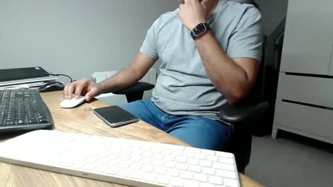 Snapshot of joeshades21 chatting on February 2025 11:13:01 AM joeshades21 online show from February 2025 11:13:01 AM