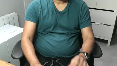 Snapshot of joeshades21 chatting on March 2025 08:59:01 AM joeshades21 online show from March 2025 08:59:01 AM