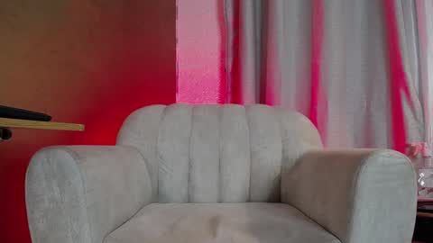 Snapshot of joeysexx1 chatting on December 2024 08:44:02 AM online show from December 2024 08:44:02 AM