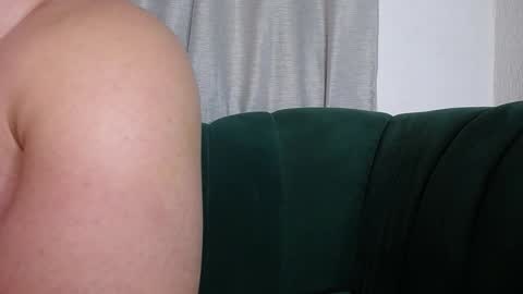 Snapshot of joeysexx1 chatting on January 2025 11:27:01 PM online show from January 2025 11:27:01 PM