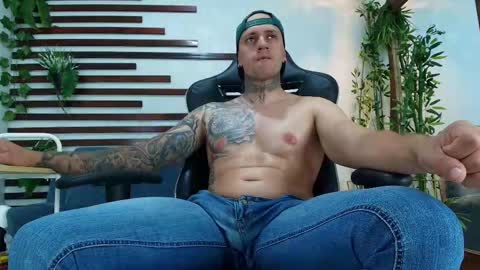 Snapshot of joeysexx1 chatting on September 2025 06:39:01 AM online show from September 2025 06:39:01 AM