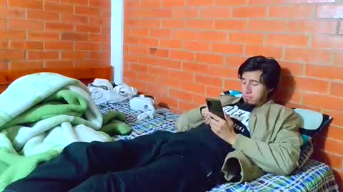 Snapshot of johan70nsexy chatting on July 2026 04:16:01 AM johan70nsexy online show from July 2026 04:16:01 AM