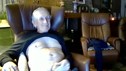 Snapshot of johan7_heet chatting on December 2024 06:16:01 PM johan7 heet online show from December 2024 06:16:01 PM