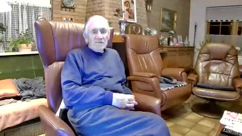 Snapshot of johan7_heet chatting on December 2024 10:37:02 PM johan7 heet online show from December 2024 10:37:02 PM