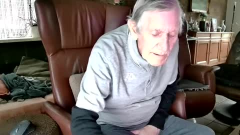 Snapshot of johan7_heet chatting on January 2025 03:32:02 PM johan7 heet online show from January 2025 03:32:02 PM