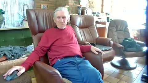 Snapshot of johan7_heet chatting on October 2025 11:43:02 AM johan7 heet online show from October 2025 11:43:02 AM