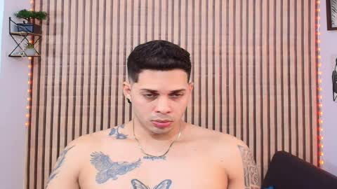 Snapshot of johan_speitzer chatting on February 2026 10:28:02 PM johan speitzer online show from February 2026 10:28:02 PM