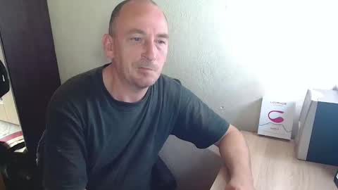 Johan online show from November 2025 01:06:02 PM