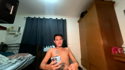 john_phh online show from August 2026 06:55:01 PM