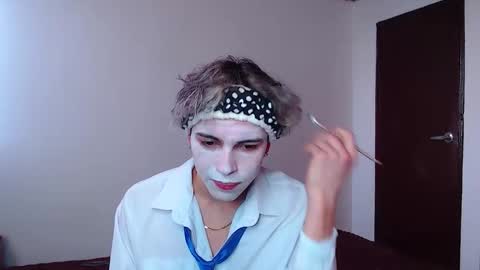 John Vichenso online show from October 2025 09:49:02 PM