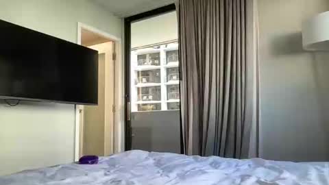 JAXX online show from December 2024 01:37:01 AM