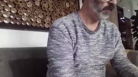 JohnBob online show from December 2024 10:43:01 AM