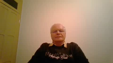 Snapshot of johndesnudado chatting on December 2024 12:04:01 AM johndesnudado online show from December 2024 12:04:01 AM