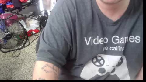 johnfernandez784 online show from February 2026 06:17:02 PM