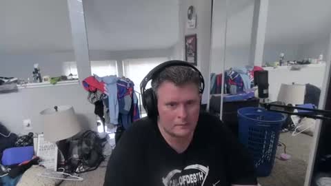 johnfernandez784 online show from June 2026 01:35:02 PM