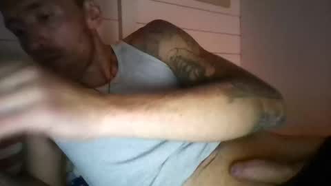 Snapshot of johngiaver3 chatting on May 2026 01:54:02 PM johngiaver3 online show from May 2026 01:54:02 PM