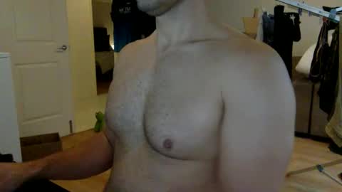 Snapshot of johnhotxxxx chatting on September 2025 10:33:01 PM LETSPLAY online show from September 2025 10:33:01 PM