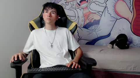 johnny_cagee online show from December 2024 07:03:01 AM