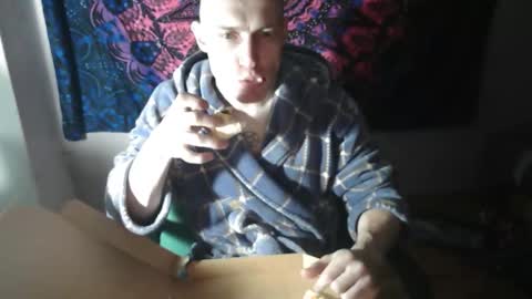 Johnny online show from October 2025 03:51:02 PM