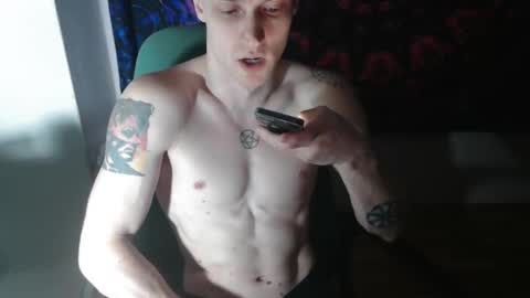 Johnny online show from October 2025 04:38:02 PM