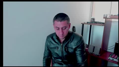 Snapshot of johnny_seens1 chatting on February 2025 06:24:01 PM Johnny online show from February 2025 06:24:01 PM