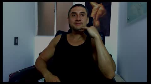 Johnny online show from December 2025 09:08:01 PM