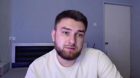 Bald online show from October 2025 07:01:01 PM