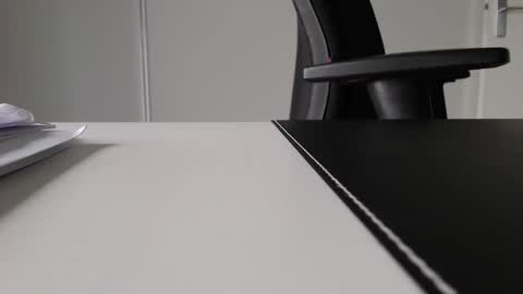 Johnny Walker13 online show from February 2025 12:06:01 PM