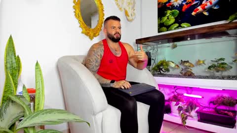 JOHNNY online show from February 2025 01:05:01 AM