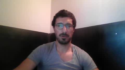 Johnfrench online show from July 2026 09:28:02 PM