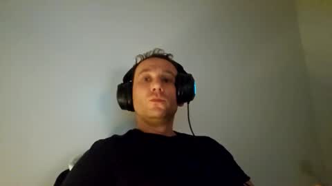 Snapshot of johnybravo922 chatting on October 2025 02:59:01 AM johny D online show from October 2025 02:59:01 AM