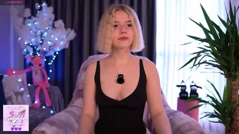 Paula online show from December 2025 09:13:02 AM