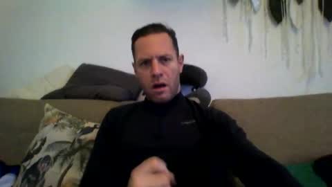 jojo19844 online show from February 2026 06:12:01 AM