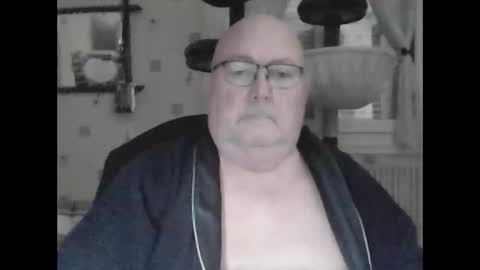 Snapshot of jojo60000529566 chatting on December 2024 11:24:02 PM jojo60000529566 online show from December 2024 11:24:02 PM