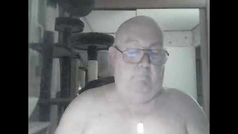 Snapshot of jojo60000529566 chatting on February 2025 09:18:01 PM jojo60000529566 online show from February 2025 09:18:01 PM