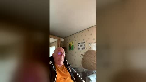 Snapshot of jojo60000529566 chatting on February 2026 01:04:02 PM jojo60000529566 online show from February 2026 01:04:02 PM