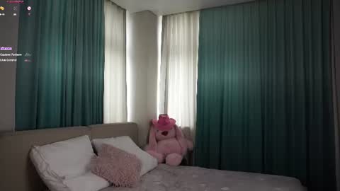 Snapshot of jojojoannaa chatting on June 2026 02:53:01 AM Aurora online show from June 2026 02:53:01 AM
