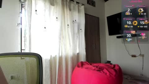 jolie_reyes1 online show from December 2024 06:37:01 PM