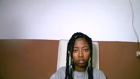 Snapshot of joliekah27 chatting on February 2025 01:36:02 AM joliekah27 online show from February 2025 01:36:02 AM