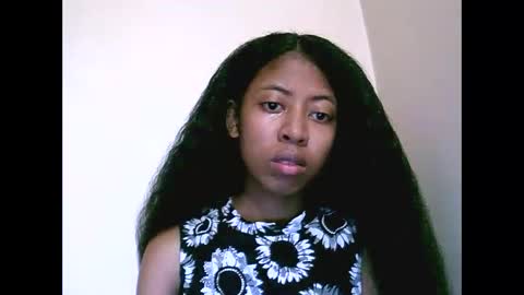 Snapshot of joliekah27 chatting on June 2026 07:21:01 AM joliekah27 online show from June 2026 07:21:01 AM