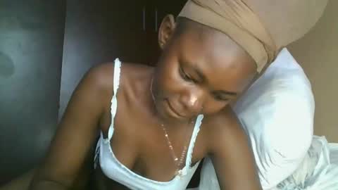 jollynabeb online show from November 2025 02:19:01 PM