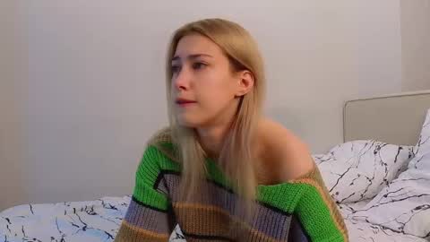 Viola online show from November 2025 12:15:02 PM