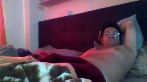 Snapshot of jon323th chatting on March 2025 06:00:01 PM jon323th online show from March 2025 06:00:01 PM