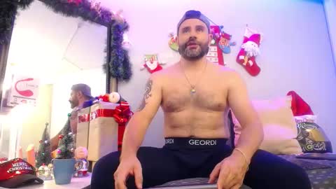 Snapshot of jonas_beard1 chatting on December 2025 04:02:01 PM JONAS BEARD online show from December 2025 04:02:01 PM