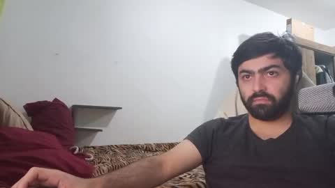 jonasf2525 online show from June 2026 03:45:01 AM