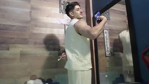 jonathancast08 online show from November 2025 10:15:02 AM