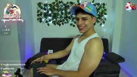 Instagram jonathanfit14 online show from December 2024 01:03:02 AM