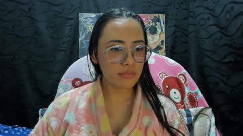 Janna online show from December 2024 11:07:01 AM