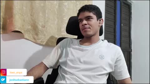 Snapshot of jonhsebastiann chatting on September 2025 06:29:02 AM John online show from September 2025 06:29:02 AM